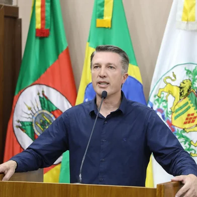 O vereador Maurício Scalco (PL) compareceu na sessão da Câmara de Vereadores desta terça-feira (29/10) após a derrota nas eleições.<!-- NICAID(15902433) -->