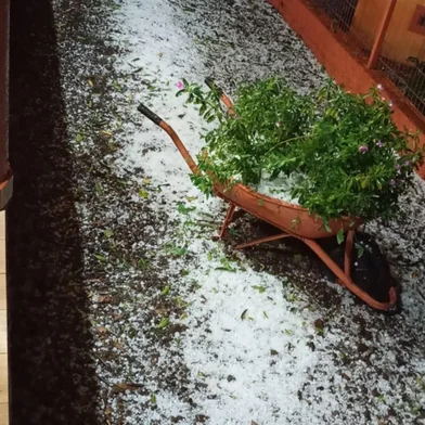Granizo atinge cidades do Norte do RS<!-- NICAID(16052843) -->