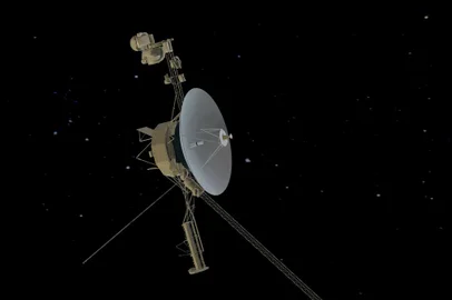 Voyager probe going away from the solar system in the milky way. Nasa's Voyager 1 goes into deep space sending signals to Earth. Foto: Ahmad / stock.adobe.comFonte: 524541390<!-- NICAID(15741963) -->