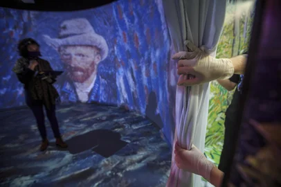 PORTO ALEGRE, RS, BRASIL - Exposição temática sobre Van Gogh no Shopping Praia de Belas, na capital. FOTO: Jefferson Botega / Agência RBSIndexador: Jeff Botega<!-- NICAID(14843132) -->