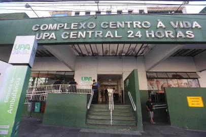 CAXIAS DO SUL, RS, BRASIL, 13/11/2024. Complexo Centro à Vida - UPA Central 24 Horas (UPA 24h). Frequentadores da UPA sugerem mudanças no atendimento com mudança da gestão. (Porthus Junior/Agência RBS)<!-- NICAID(15913172) -->