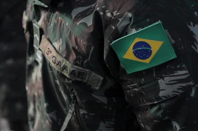 CAXIAS DO SUL, RS, BRASIL (29/06/2021)Major Hamilton Mello Vieira (subcomandante do 3 GAAAe) e Capitão Sebastião Medeiros Junior falam sobre o Alistamento Militar em Caxias do Sul. (Antonio Valiente/Agência RBS)<!-- NICAID(14820935) -->