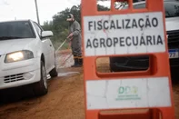 Montenegro, RS, Brasil, 18-05-2025: Barreira sanitária na Estrada Fulviana. Registro de gripe aviária em granja comercial. Foto: Mateus Bruxel / Agencia RBS<!-- NICAID(16040073) -->
