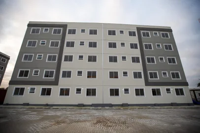 CANOAS, RS, BRASIL, 02.06.2022: obras do residencial da MRV oferecido ao público do Programa habitacional Casa Verde Amarela. Foto: Camila Hermes/Agência RBS<!-- NICAID(15115210) -->