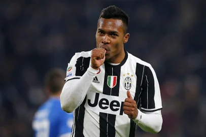 alex sandro, juventus