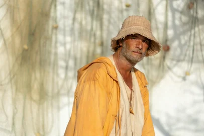 Rodrigo Santoro Netflix <!-- NICAID(15870875) -->