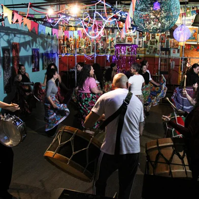 Grupo Baque dos Bugres, de Caxias do Sul, comemora 10 anos com festa junina no Ponto Coletivo.<!-- NICAID(16061783) -->