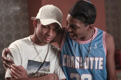 Lucas Penteado e Juan Paiva em Nosso Sonho, cinebiografia de Claudinho e Buchecha<!-- NICAID(15543897) -->