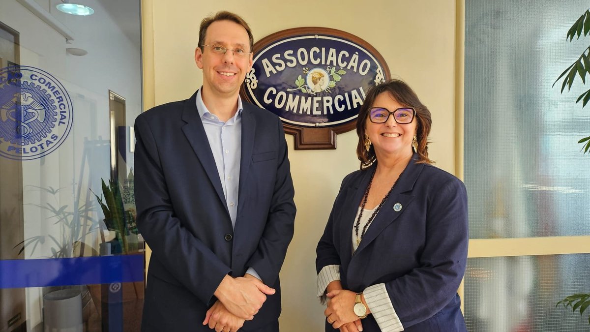 Direct Elsa Elisa Gioielli é eleita presidente da Associação Comercial de Pelotas ...