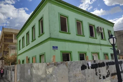 Começa a demolição da Casa Dal Bó, em Garibaldi, nesta terça-feira (15)<!-- NICAID(15265076) -->