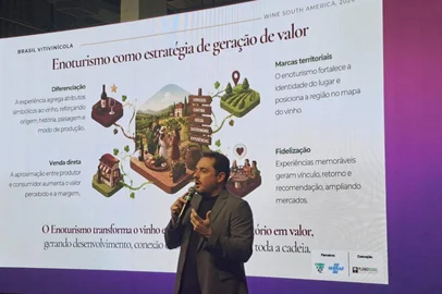 Paulo Henrique Leme , pesquisa sobre panorama do vinho apresentado na Wine South America<!-- NICAID(16286227) -->