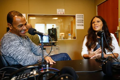 Porto Alegre, RS, BrasilEntrevista especial com Cafu para lançamento do primeiro capítulo de seu livro biografico escrito por Mariah Morais.Na foto: Cafu e Mariah MoraisIndexador: Jonathan Hgeckler<!-- NICAID(15233647) -->