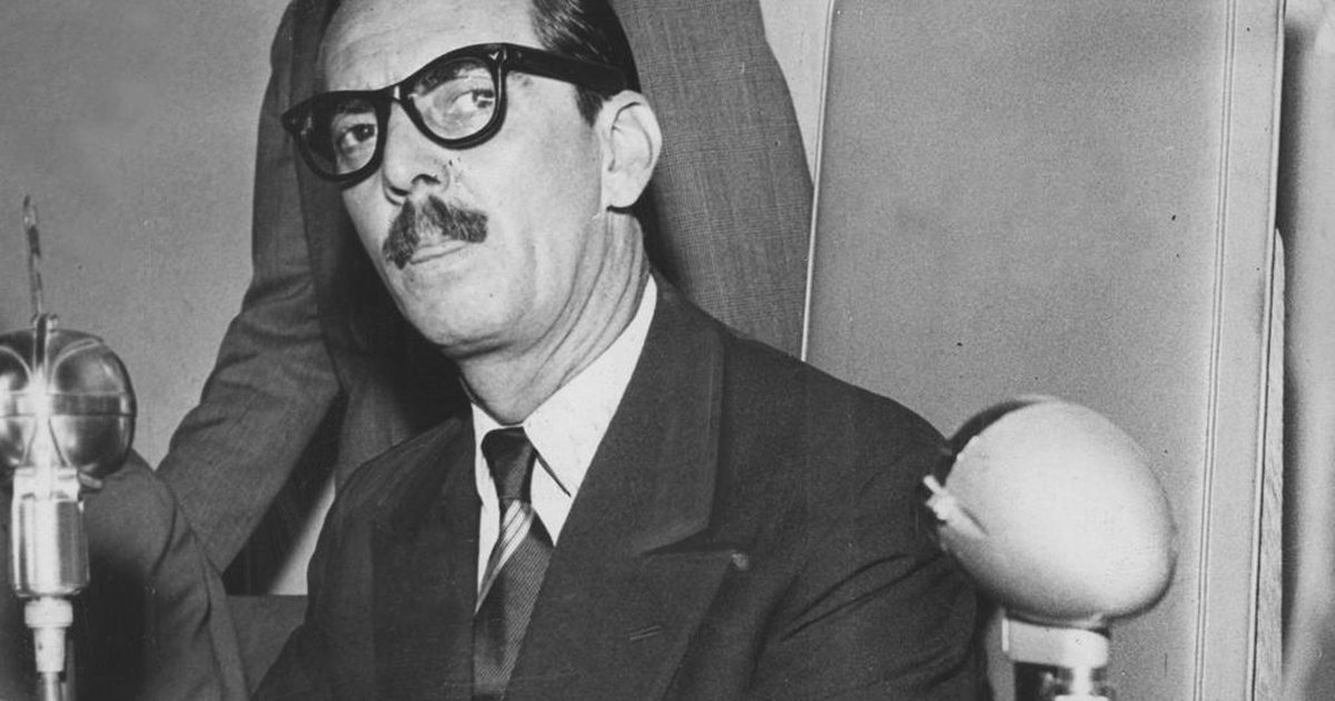 Jânio Quadros renunciava ao cargo de presidente há 60 anos, levando o