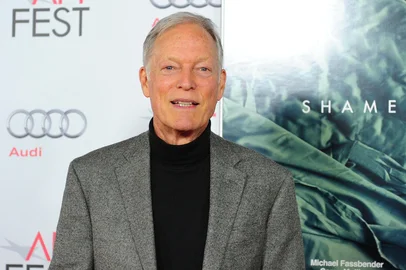 (FILES) Richard Chamberlain arrives for the screening of 'Shame' at Grauman's Chinese Theater in Hollywood during AFI Fest 2011 on November 9, 2011. Actor Richard Chamberlain, a handsome leading man who played in popular TV series from "Dr. Kildare" in the 1960s to miniseries like "The Thorn Birds" and the original "Shogun," has died at age 90, news media said on March 30, 2025. The death Saturday in Waimanalo, Hawaii followed complications of a stroke, Variety reported. (Photo by Frederic J. BROWN / AFP)Editoria: ACELocal: HollywoodIndexador: FREDERIC J. BROWNSecao: cinemaFonte: AFPFotógrafo: STF<!-- NICAID(16006699) -->