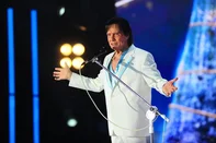 GRAMADO, RS, BRASIL, 12/12/2025. Show do Roberto Carlos em Gramado, gravação do especial de final de ano da Rede Globo. (Porthus Junior/Agência RBS)Indexador: BTK                             <!-- NICAID(16186198) -->