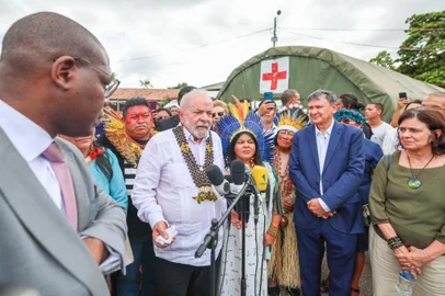 Lula visita Indígenas Yanomami<!-- NICAID(15328007) -->