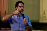 Porto Alegre, RS, Brasil — O governador Eduardo Leite fala no Palácio Piratini na manhã desta segunda-feira sobre investimentos do Estado, no mesmo dia em que Gilberto Kassab anunciou Ronaldo Caiado como pré-candidato do partido à Presidência da República. FOTO: JEFF BOTEGA<!-- NICAID(16254954) -->