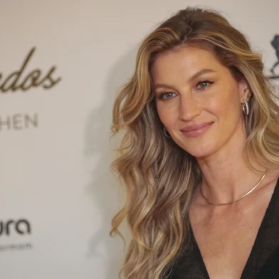 PORTO ALEGRE, RS, BRASIL,11/11/2018 - Cobertura da sessão de autógrafos da Gisele Bündchen na livraria Cultura. (FOTOGRAFO: ANDRÉ ÁVILA / AGENCIA RBS)<!-- NICAID(13825697) -->