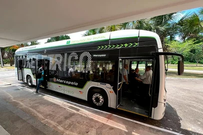 Ônibus 100% elétrico da Marcopolo é apresentado em Belém. <!-- NICAID(15553538) -->