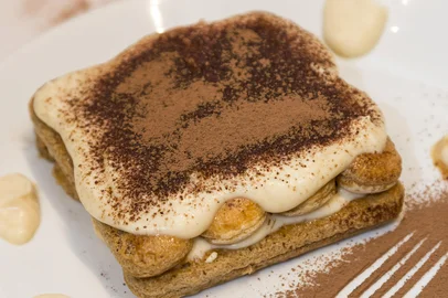 Bento Gonçalves, na Serra Gaúcha, recebe a primeira etapa da Tiramisù World Cup Brasil 2025, neste sábado (24), a partir das 10h, na Via del Vino. O concurso, criada em 2017, é exclusiva para confeiteiros amadores e avalia critérios como sabor, textura e apresentação.<!-- NICAID(16043125) -->