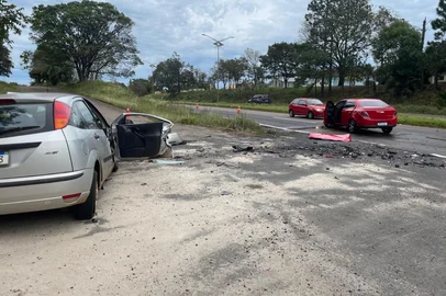 Homem morre em acidente na RS-153 em o Fundo<!-- NICAID(16059769) -->