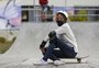 Medalha de prata nas Olimpíadas, Fadinha do skate inspira crianças em Porto Alegre