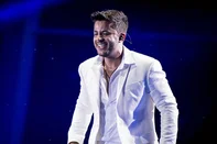 Cristiano Araújo<!-- NICAID(11289770) -->