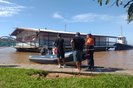 Embarcação que serviu de restaurante foi removida por riscos estruturais<!-- NICAID(15607698) -->