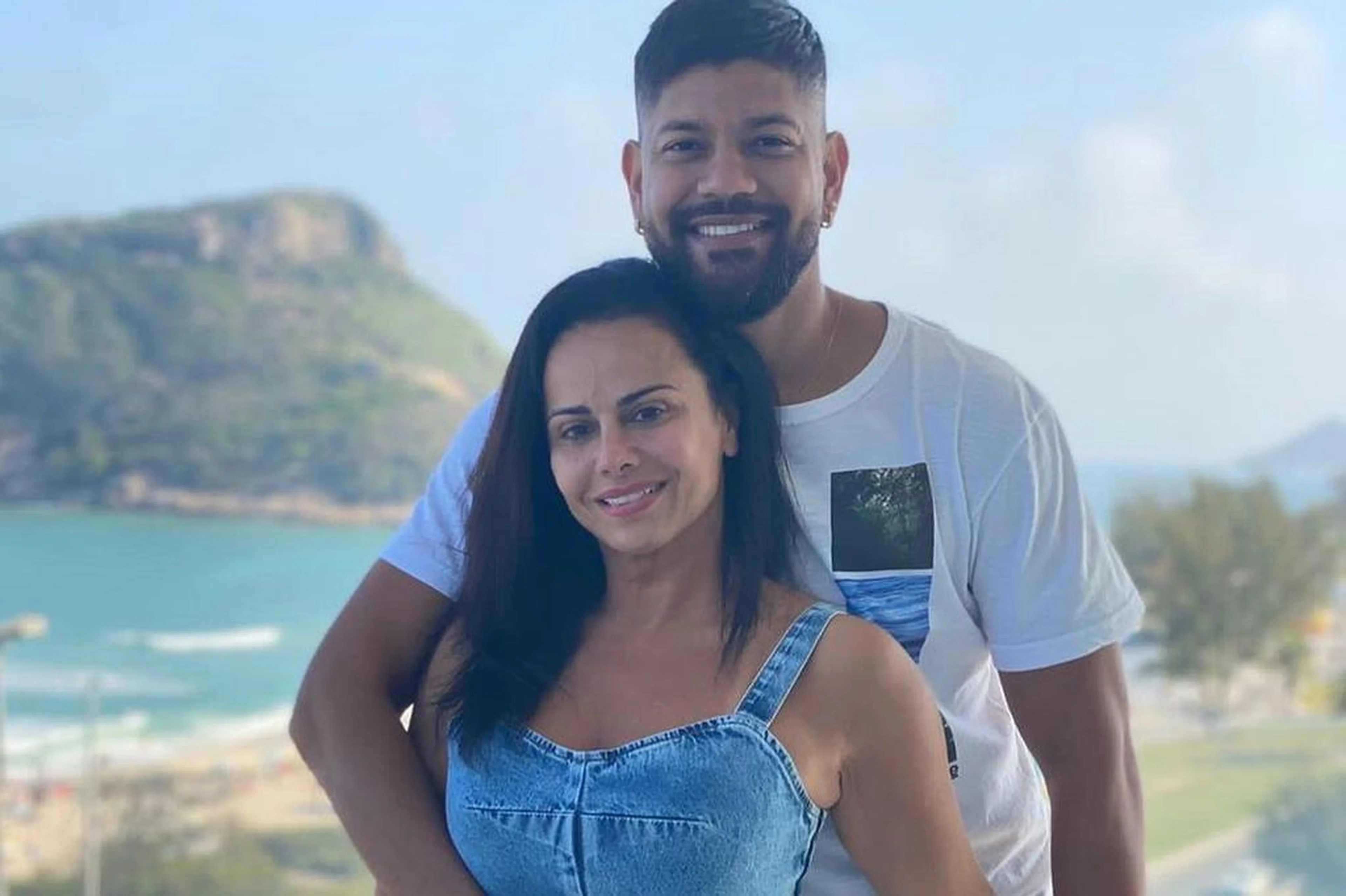 Reprodução Instagram/@araujovivianne
