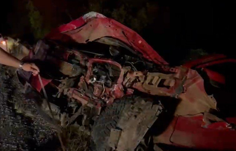 Duas pessoas morrem ap&oacute;s colis&atilde;o frontal na BR-293, no sul do Estado