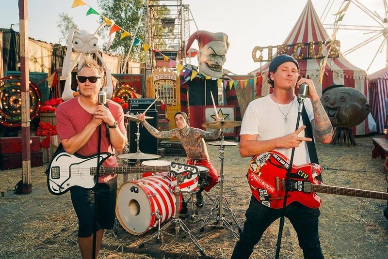 Blink-182 cancela show em Lollapalooza 2023<!-- NICAID(15363195) -->
