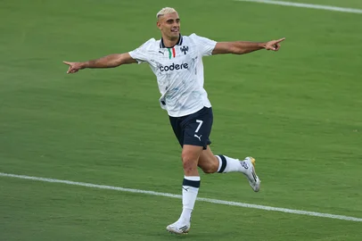 PASADENA, CALIFORNIA - JUNE 25: German Berterame #7 of CF Monterrey celebrates scoring his team's second goal during the FIFA Club World Cup 2025 group E match between Urawa Red Diamonds and CF Monterrey at Rose Bowl Stadium on June 25, 2025 in Pasadena, California.   Harry How/Getty Images/AFP (Photo by Harry How / GETTY IMAGES NORTH AMERICA / Getty Images via AFP)<!-- NICAID(16067640) -->