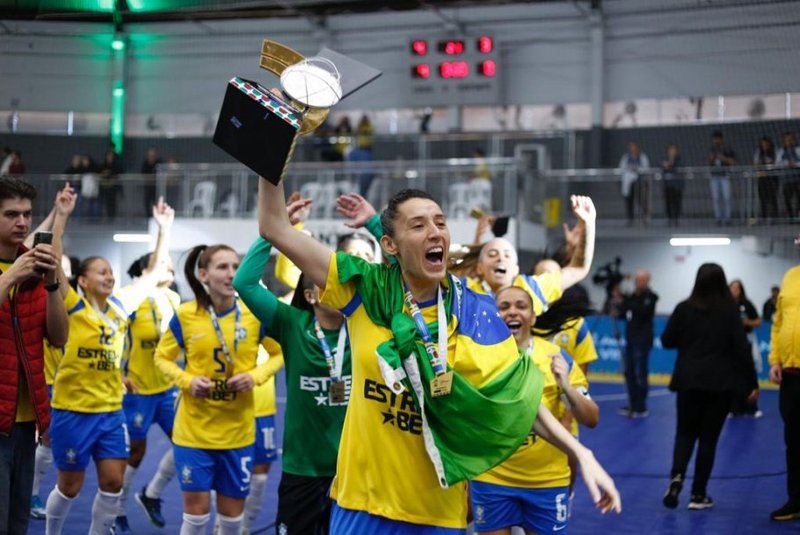 Seleção Brasileira de Futsal Feminino em 2023.