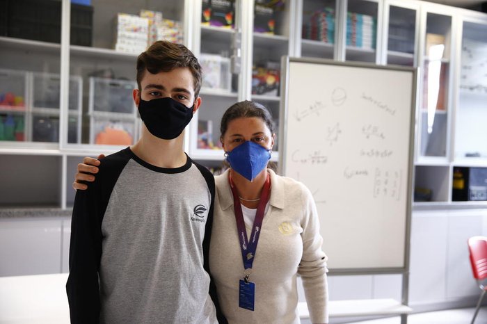Eduardo e Alessandra Dornelles, professora de matemática do Colégio Farroupilha