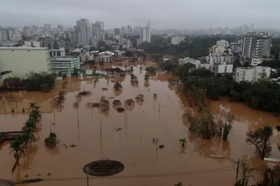 Lajeado novamente alagada em alguns pontos.Na imagem ruas e praças alagadas no centro, em torno de 800 metros do Rio Taquari.Jefferson Botega/Agencia RBS<!-- NICAID(15790707) -->
