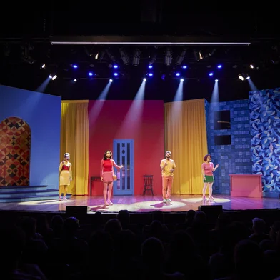 Comédia musical "Canções que eu guardei pra você" homenageia vozes femininas da MPB<!-- NICAID(15983015) -->
