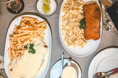 alemão, classico, chope, schnitzel, filé, destemperados, porto alegre, bolinho de bacalhau<!-- NICAID(15493466) -->