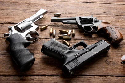 armas<!-- NICAID(15986393) -->