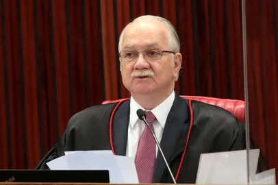 *A PEDIDO DE VERNER ULHMANN* Sessão plenária do TSE, sob a presidência do ministro Edson Fachin - Foto: Abdias Pinheiro/SECOM/TSE/Divulgação<!-- NICAID(15088398) -->