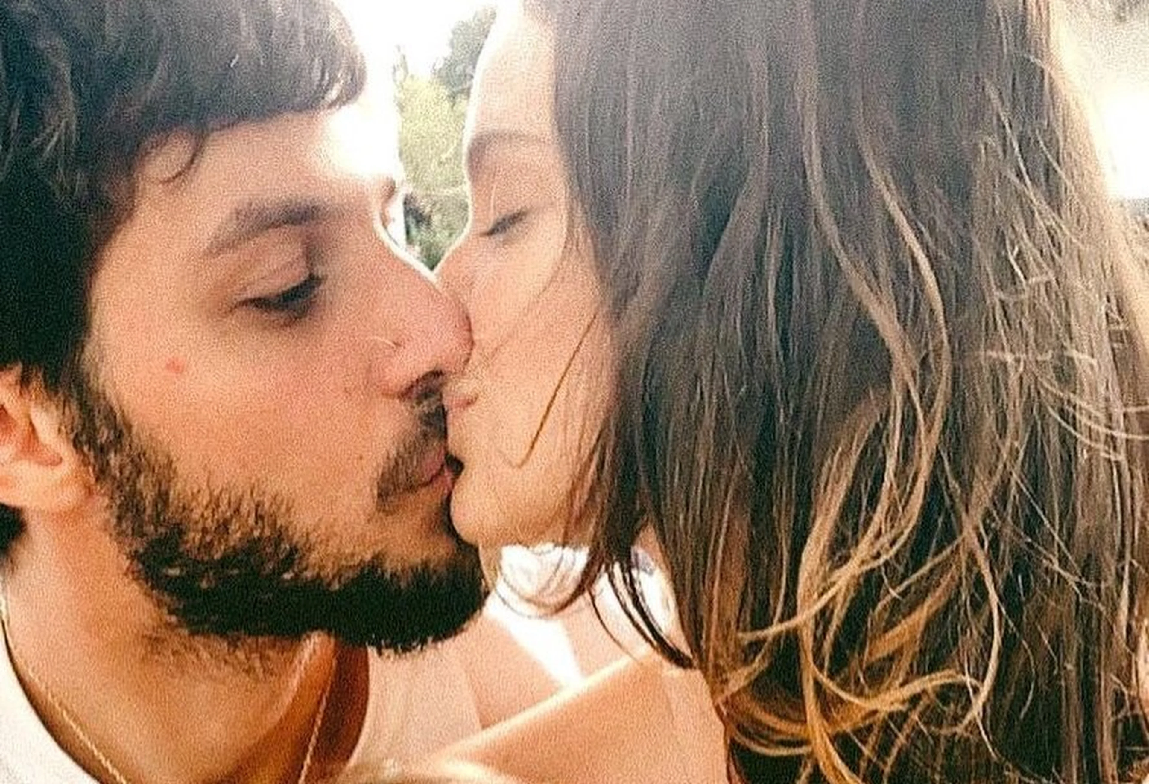 Laura Neiva Instagram/Reprodução