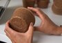 Indústria gaúcha de alimentos começa a usar farelo de trigo para fabricar objetos