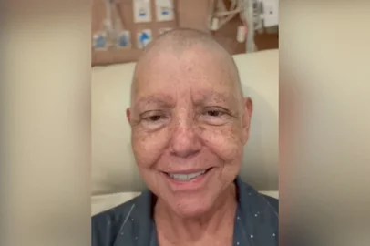 Instagram: @roseanasarney / Reprodução Roseana Sarney é internada com pneumonia em meio a tratamento contra câncer: "Vou direto para cirurgia"