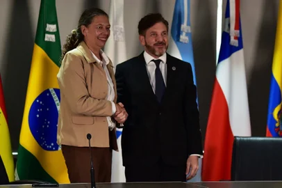 Ana Moser, Alejandro Domínguez