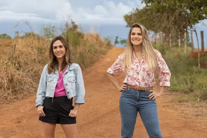 Tata Werneck e Ingrid Guimarães em Minha Irmã e Eu<!-- NICAID(15635320) -->