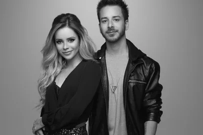Sandy e Junior<!-- NICAID(14540291) -->