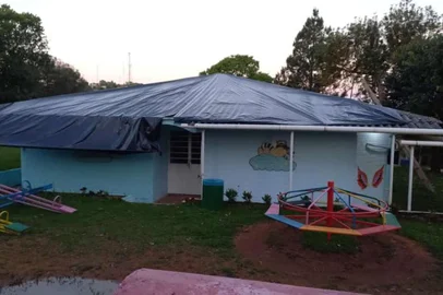 Após quase uma semana sem aulas, alunos da rede municipal de Barros Cassal, no Alto da Serra do Botucaraí, voltaram às atividades letivas nesta segunda-feira (9)<!-- NICAID(15563912) -->