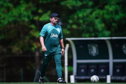 Juventude encerrou a preparação para o clássico Ca-Ju 289. Na foto, técnico Fábio Matias<!-- NICAID(15965876) -->