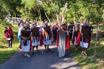 Via Sacra em Caxias do Sul é retomada após dois anos em função da pandemia<!-- NICAID(15069874) -->