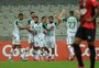 Athletico-PR leva o empate da Chapecoense aos 48 do segundo e fica sem a liderança do Brasileirão