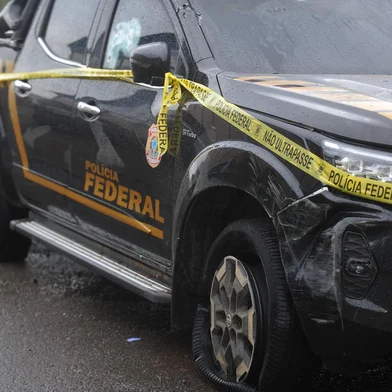 CAXIAS DO SUL, RS, BRASIL, 20/06/2024. Assalto a carro forte fecha aeroporto de Caxias do Sul. A decisão foi tomada pela Polícia Federal, como medida de segurança. (Bruno Todeschini/Agência RBS)Indexador: BTK<!-- NICAID(15793503) -->